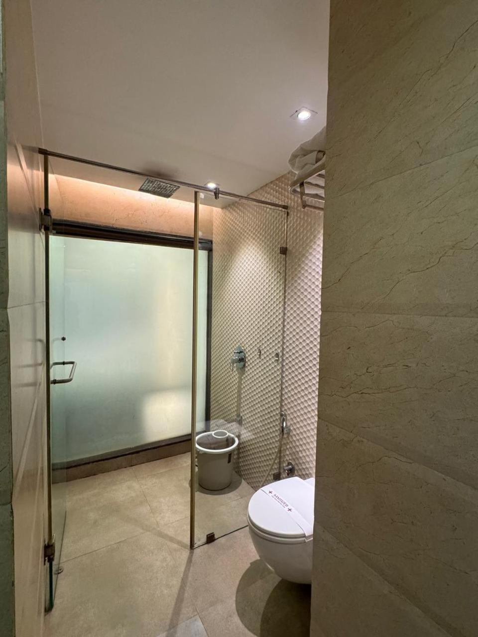 Hotel Dakshin Grandeur Navi Mumbai Buitenkant foto