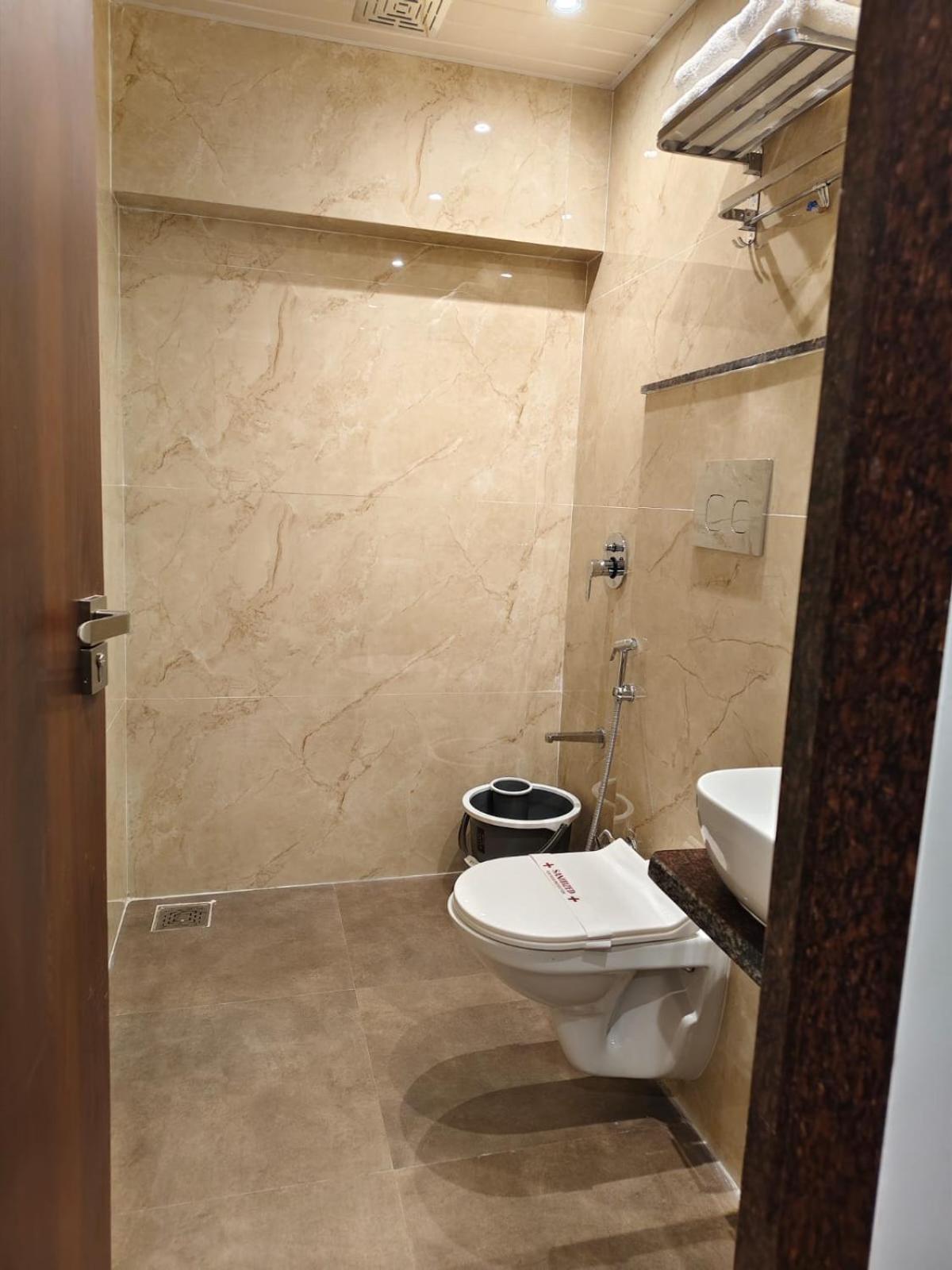 Hotel Dakshin Grandeur Navi Mumbai Buitenkant foto